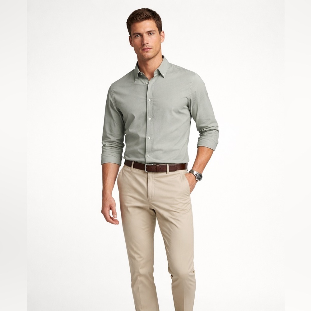GAP Men's Sage Green Casual Button-Down Shirt